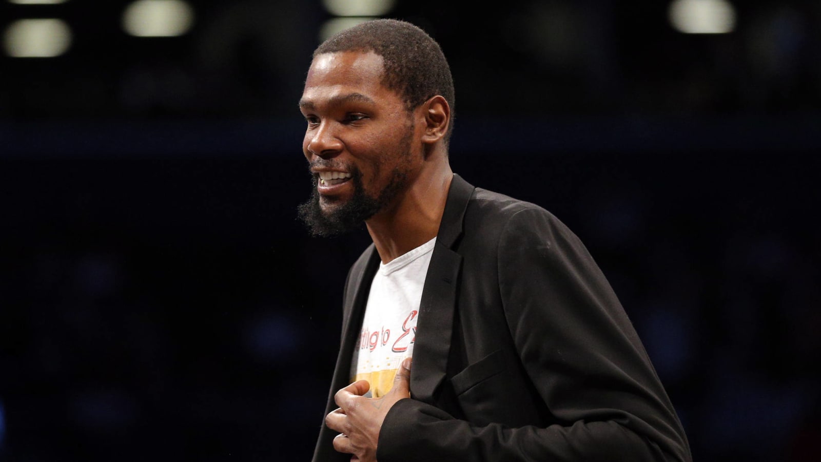 Kevin Durant has great response to fan who compares him to Michael Jordan