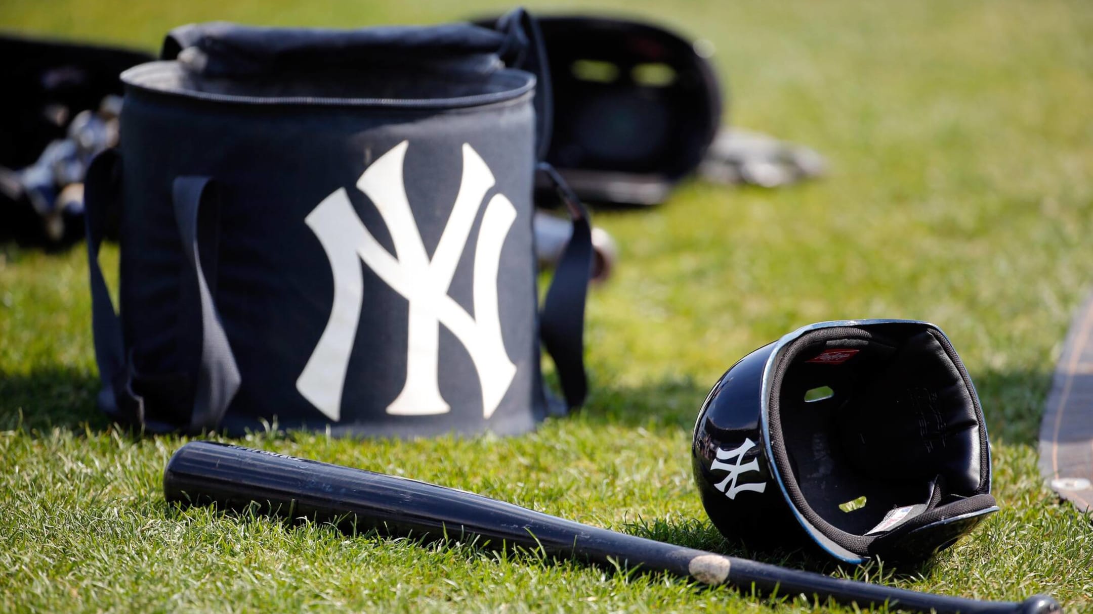 SNY TV Blames Fans For Brutal Experience Of Yankees Players