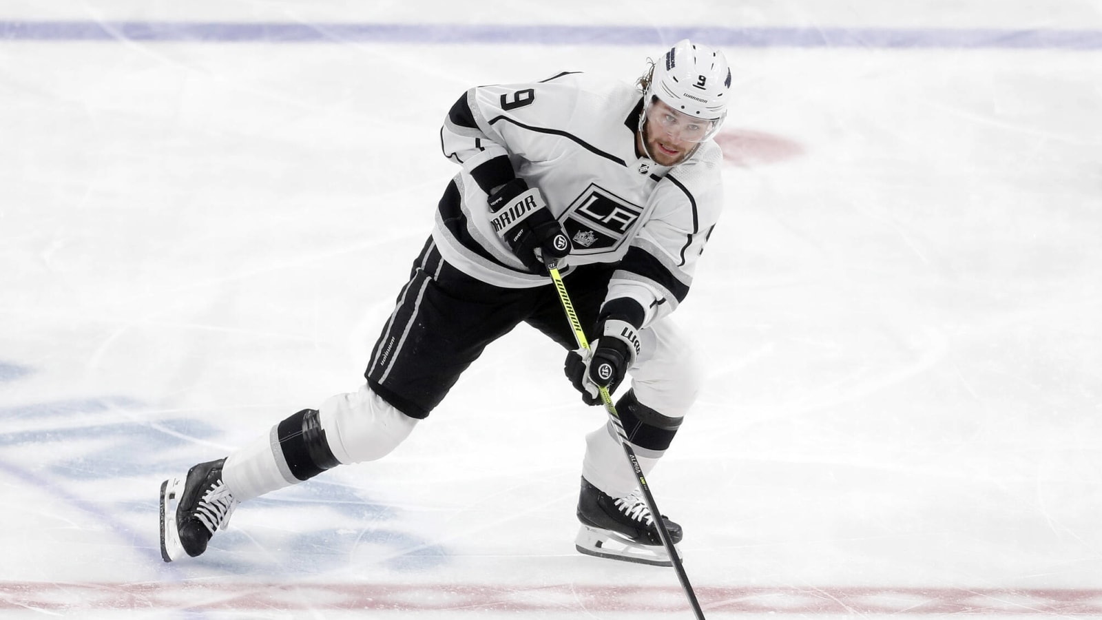 Kings right winger expected to return during regular season