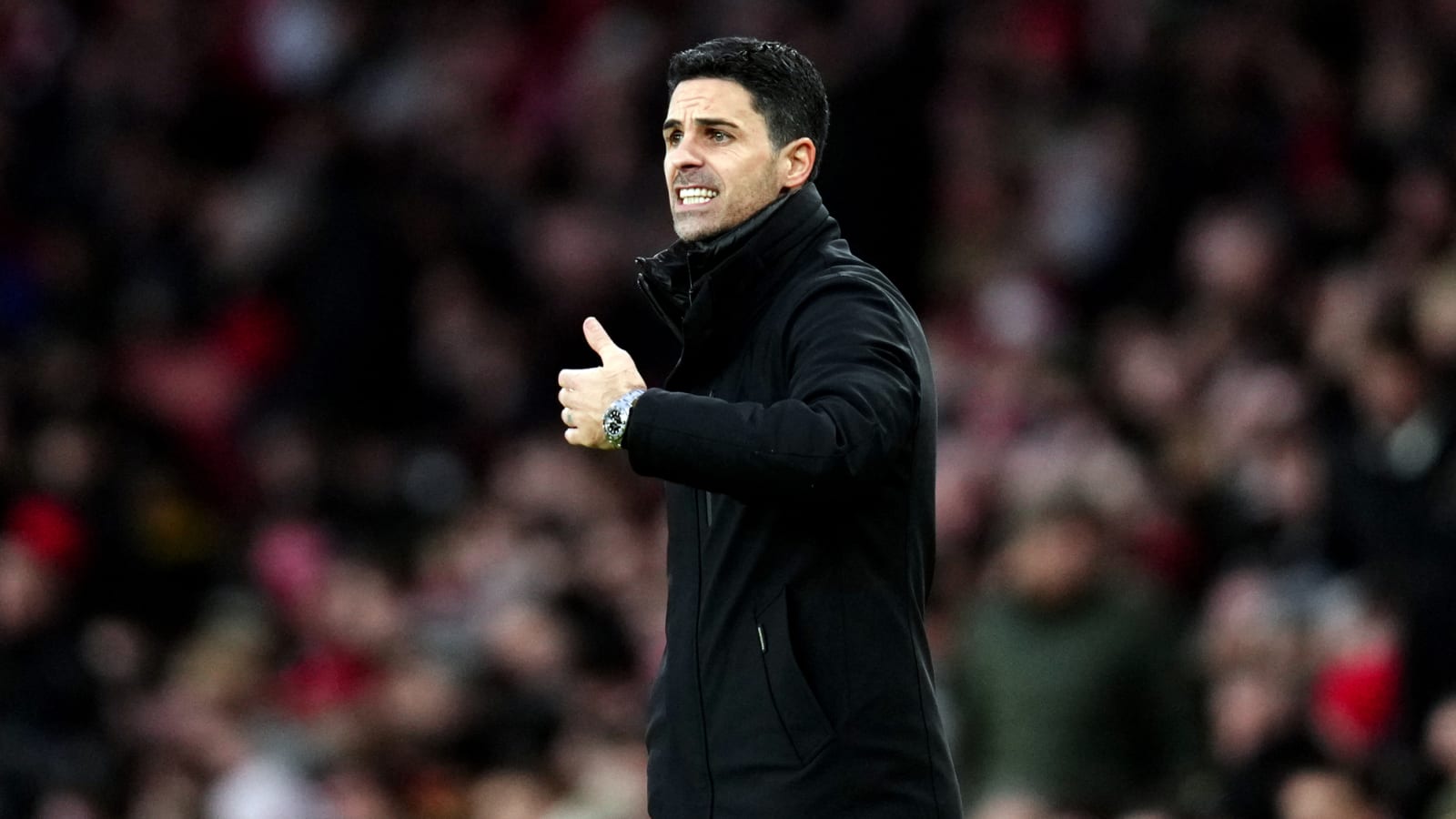 Former Arsenal striker gives his opinion on what they must do to win the title