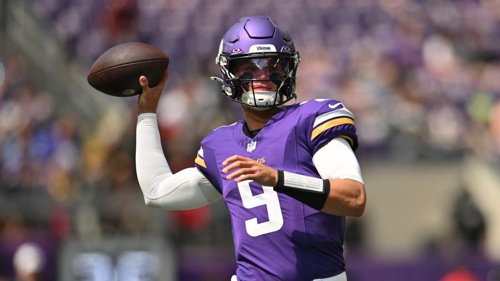 Vikings HC discusses letting J.J. McCarthy develop as a backup
