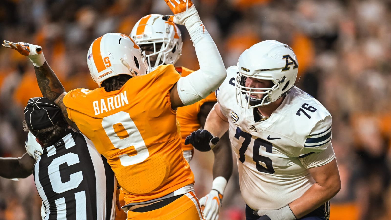 3 programs in the mix to land former Tennessee Vols DL Tyler Baron out of the NCAA transfer portal