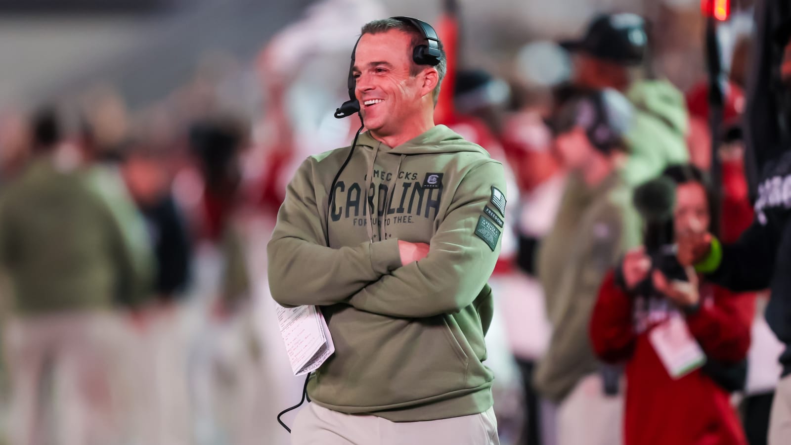 The Tennessee Vols are hoping to take advantage of some recruiting drama involving Shane Beamer and the South Carolina Gamecocks