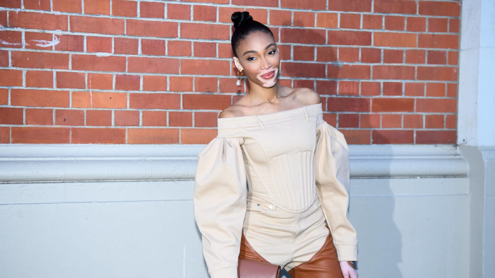 Winnie Harlow reveals how she began dating Lakers star Kyle Kuzma