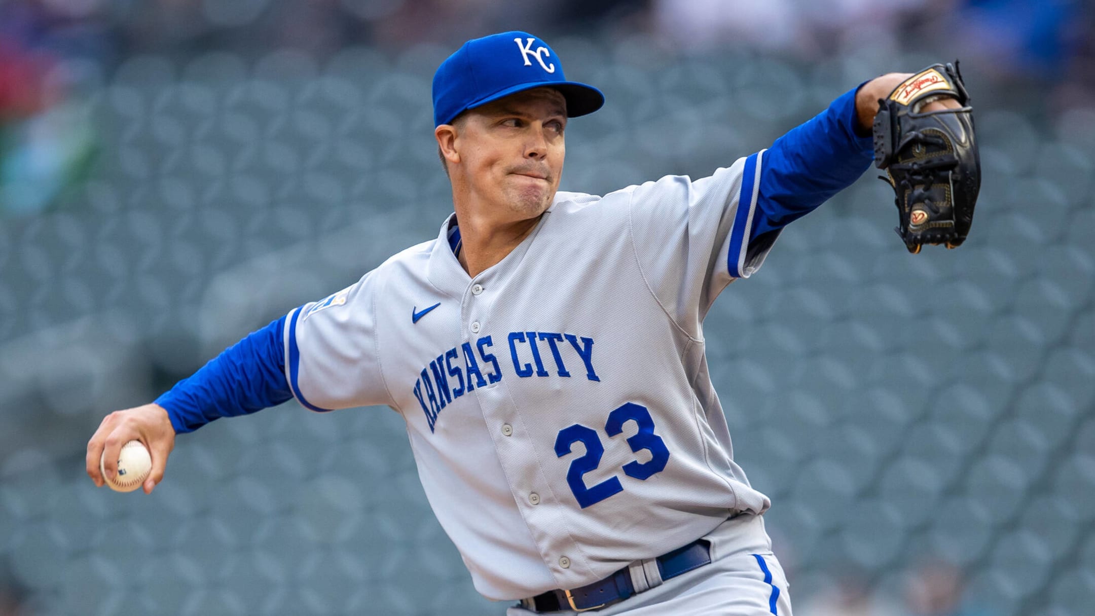 MLB on X: Zack Greinke joins elite company, becoming only the fifth  pitcher in AL/NL history to strike out 1,000 DIFFERENT batters!   / X