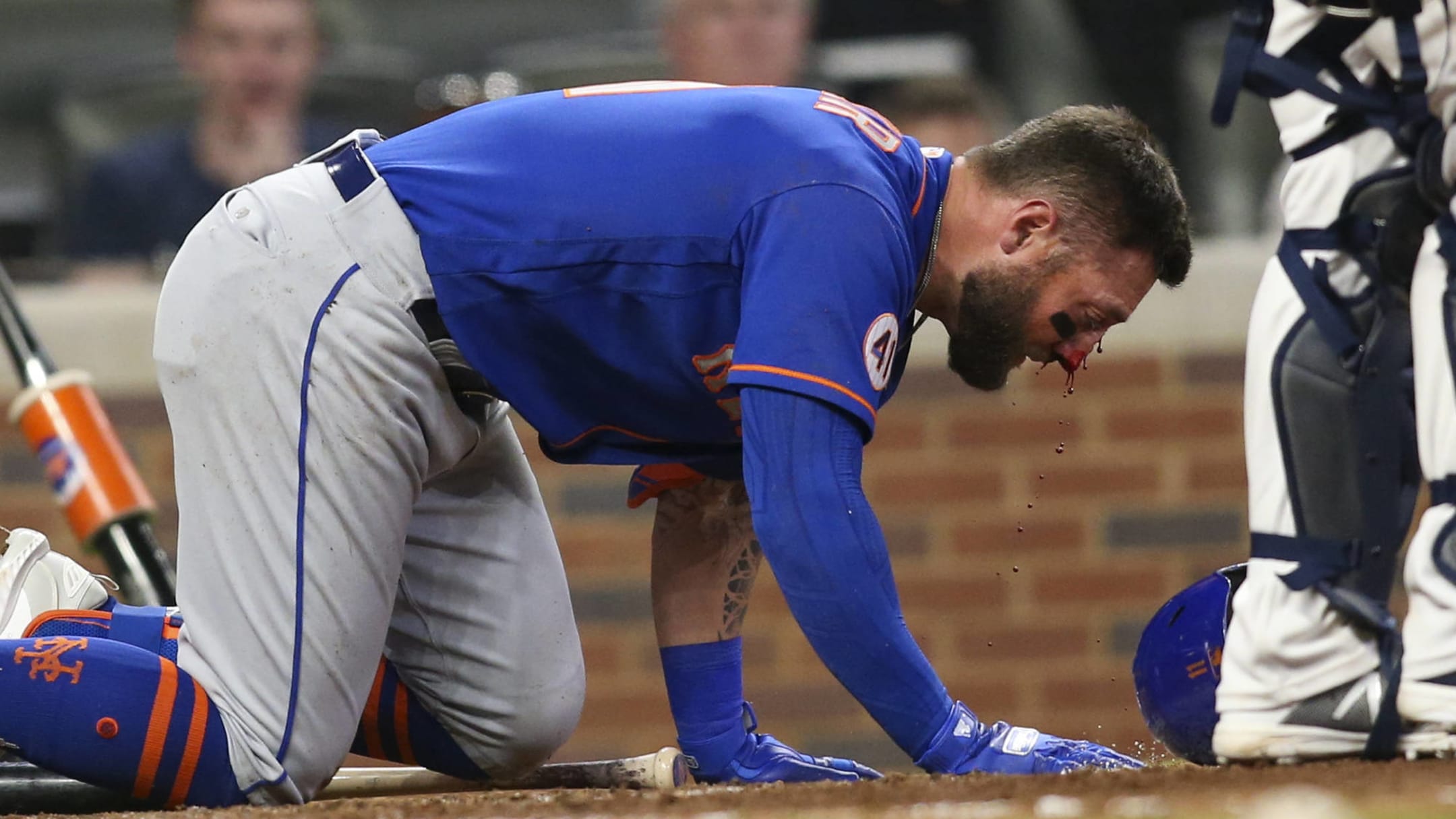 Kevin Pillar video: Mets OF suffers multiple nasal fractures after