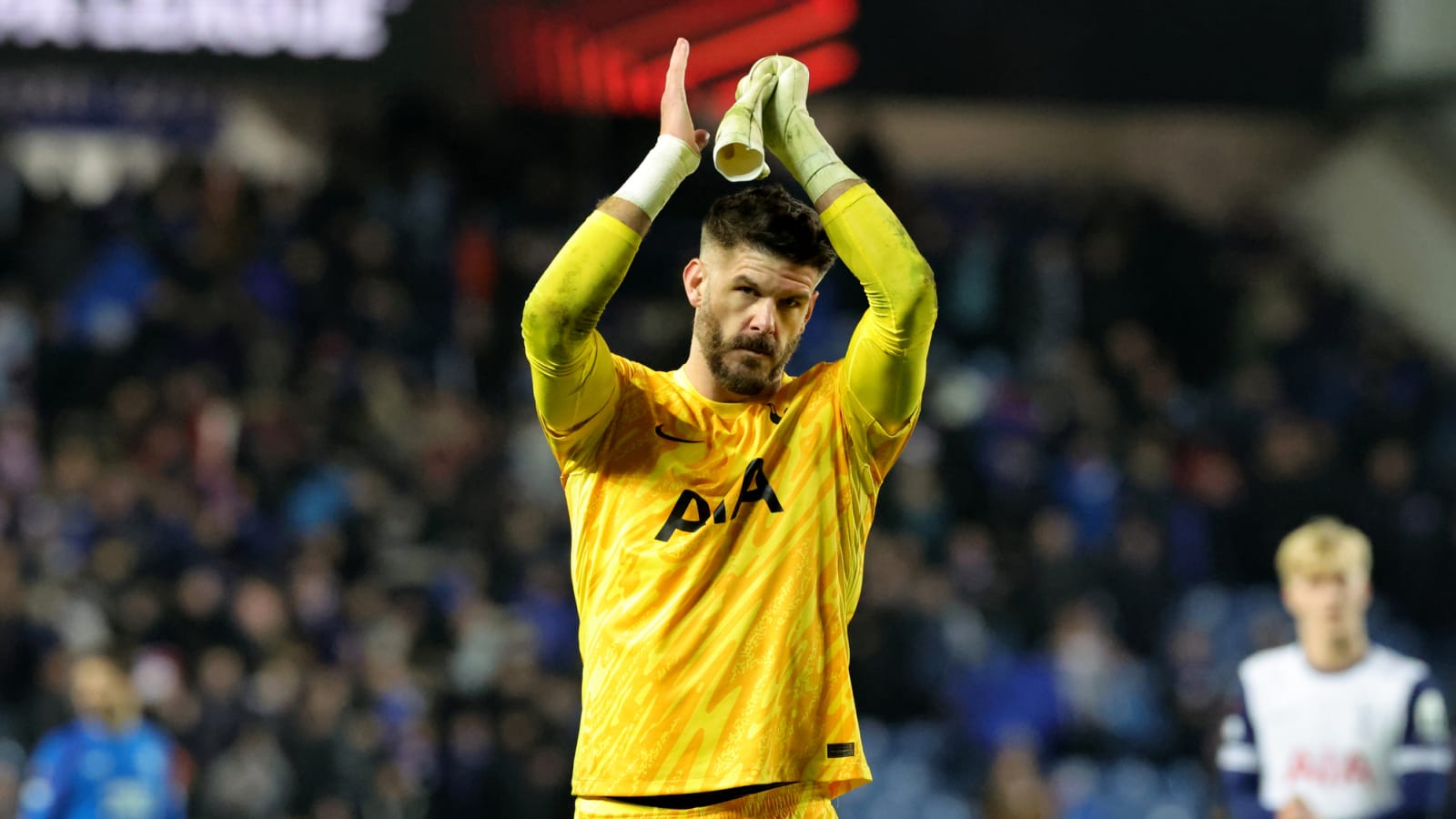 Tottenham eyeing long-term Fraser Forster replacement