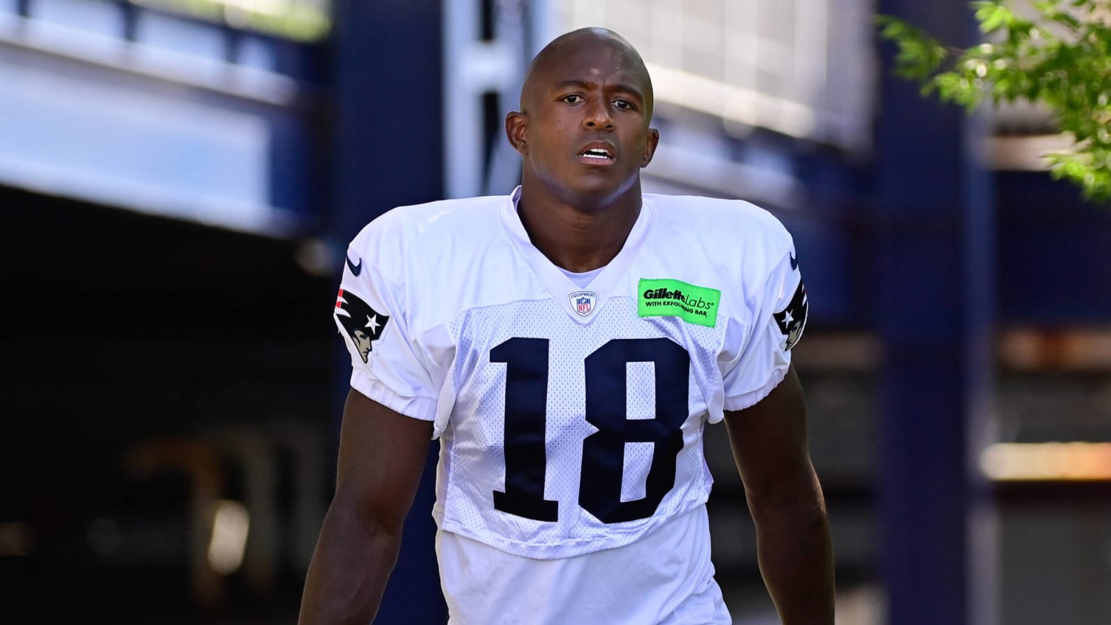 Patriots three-time Super Bowl champion announces retirement