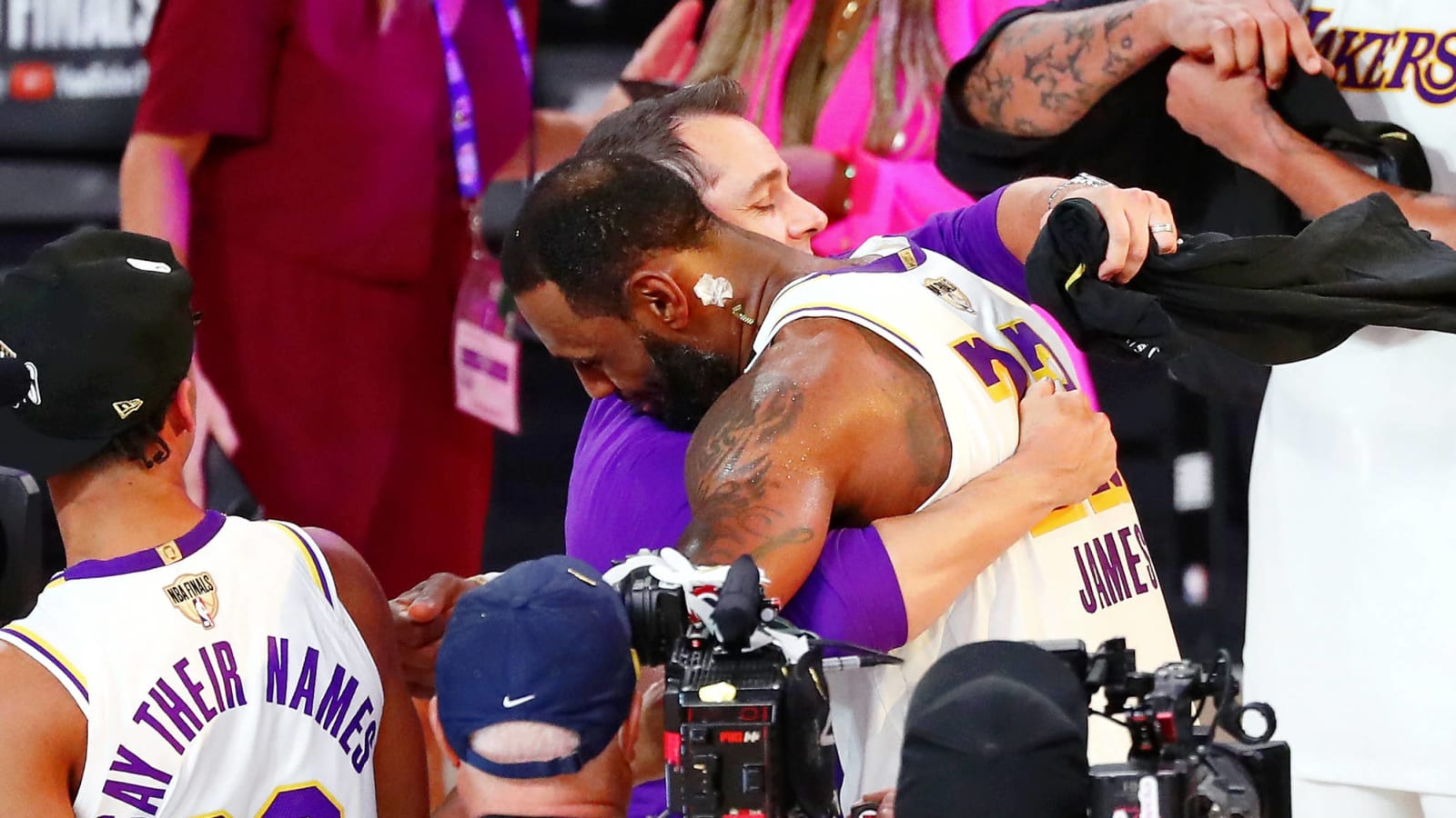 Lebron vogel deals