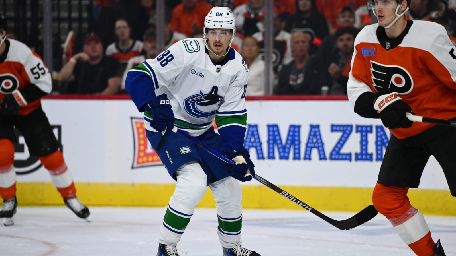 Vancouver Canucks get lucky on the waiver wire with Nils Aman