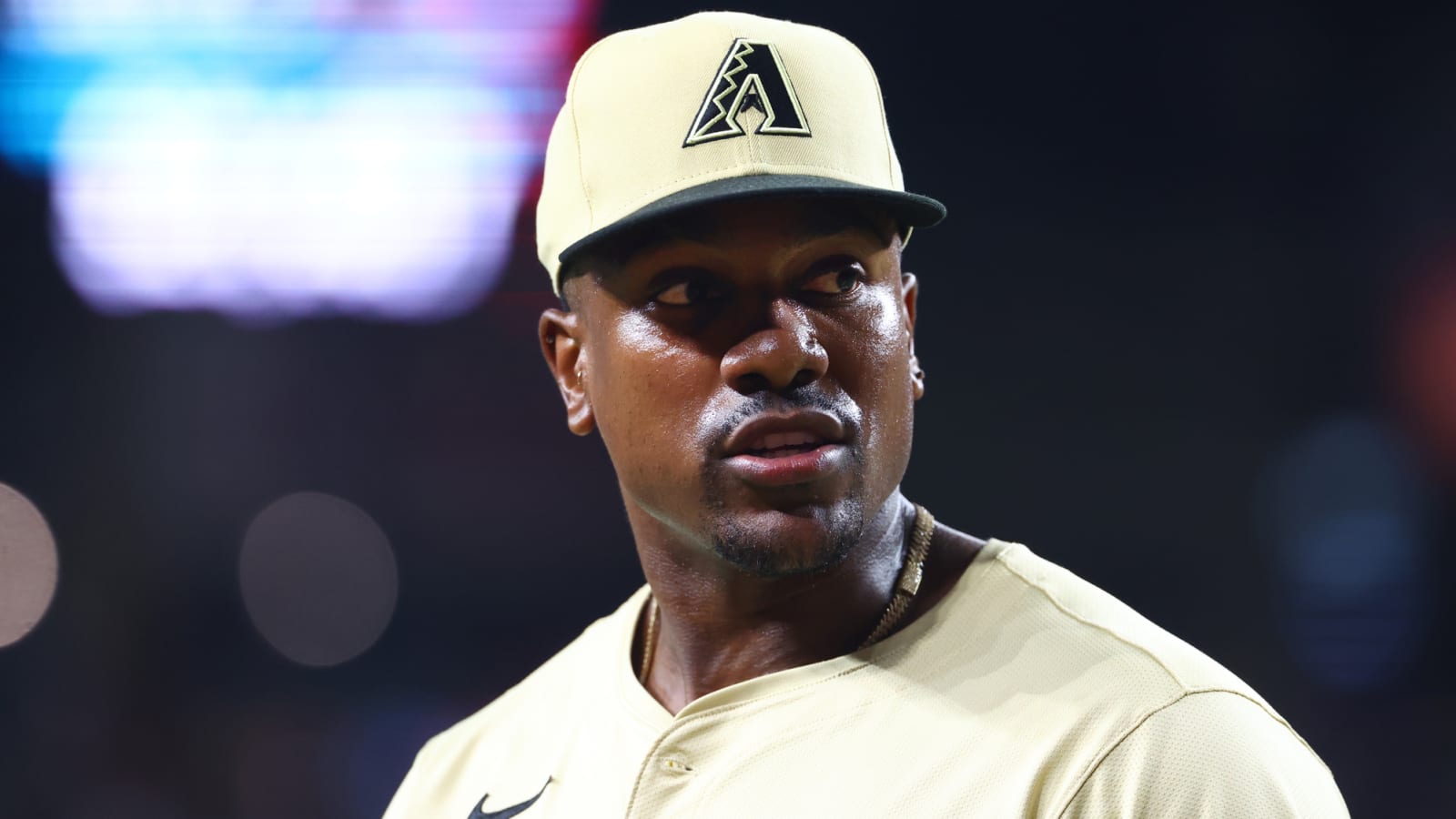 Diamondbacks designate hard-throwing righty for assignment