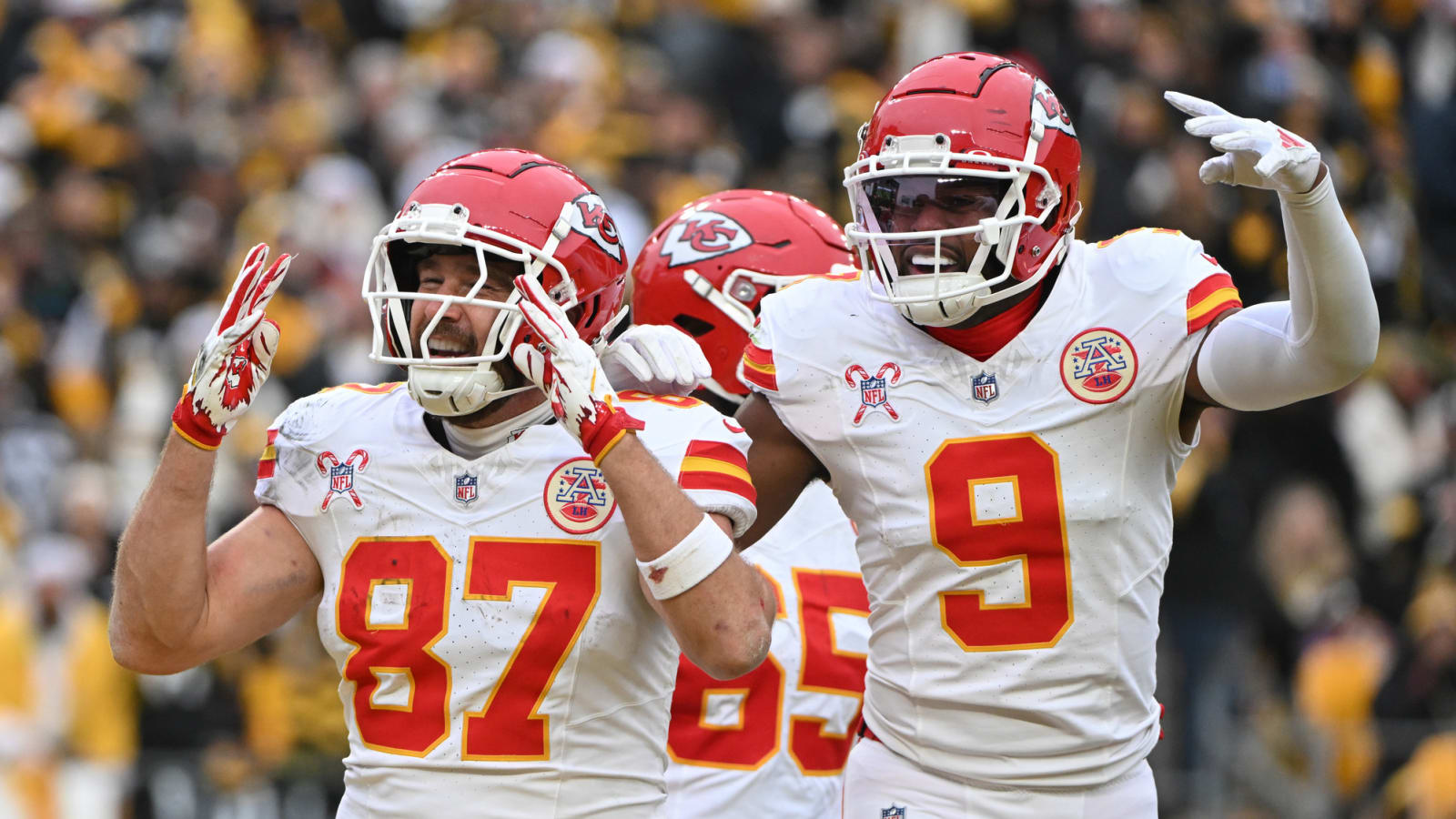 Chiefs clinch AFC's top seed in Christmas drubbing of Steelers