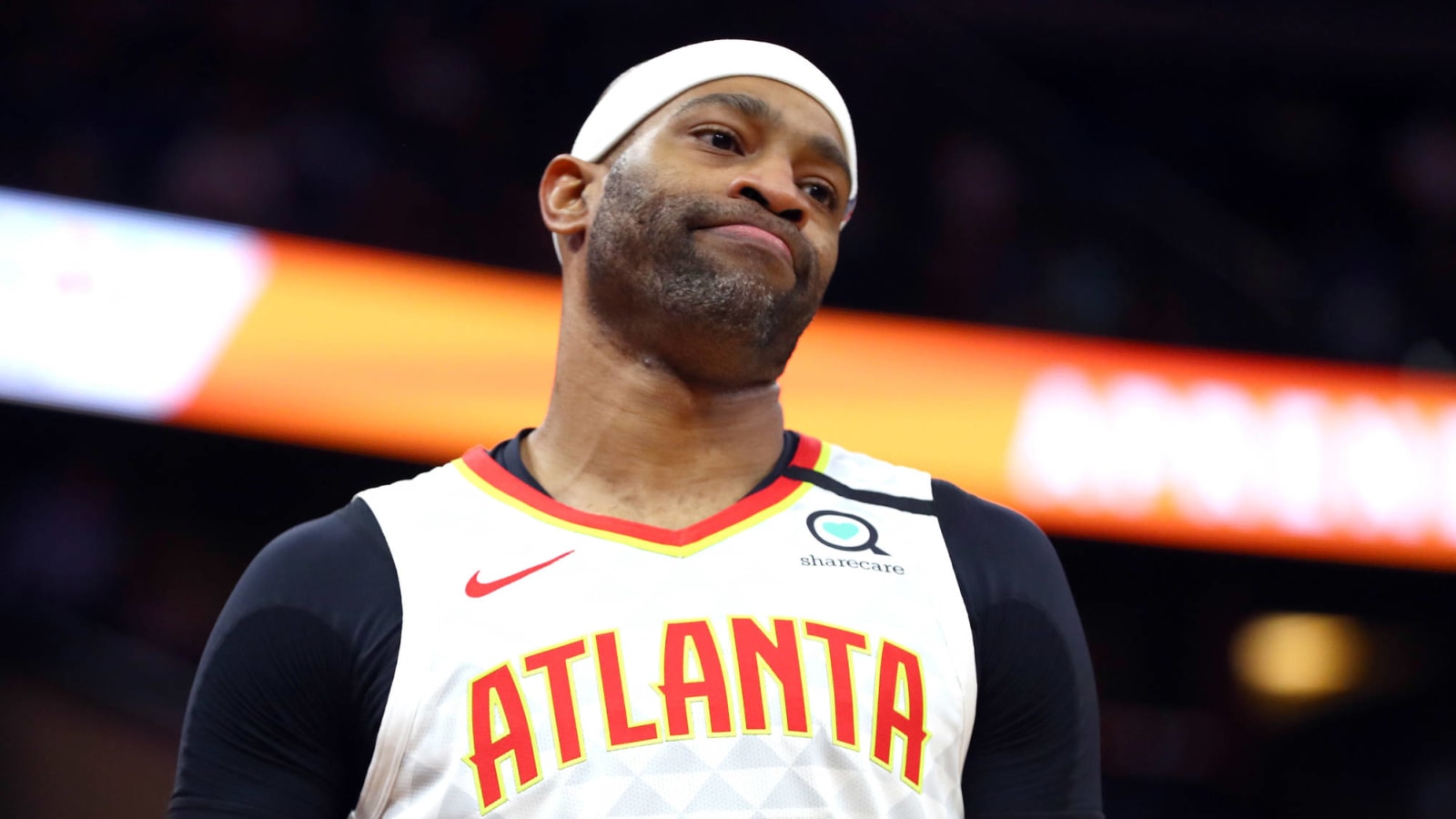 Vince Carter wasn't 'interested' in chasing ring at end of NBA career