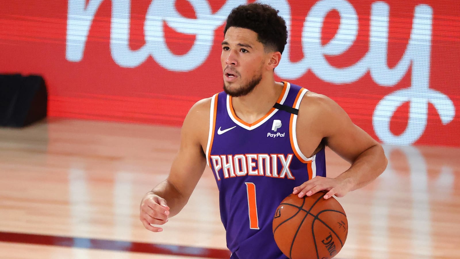 Suns turn Devin Booker moment into Twitter meme