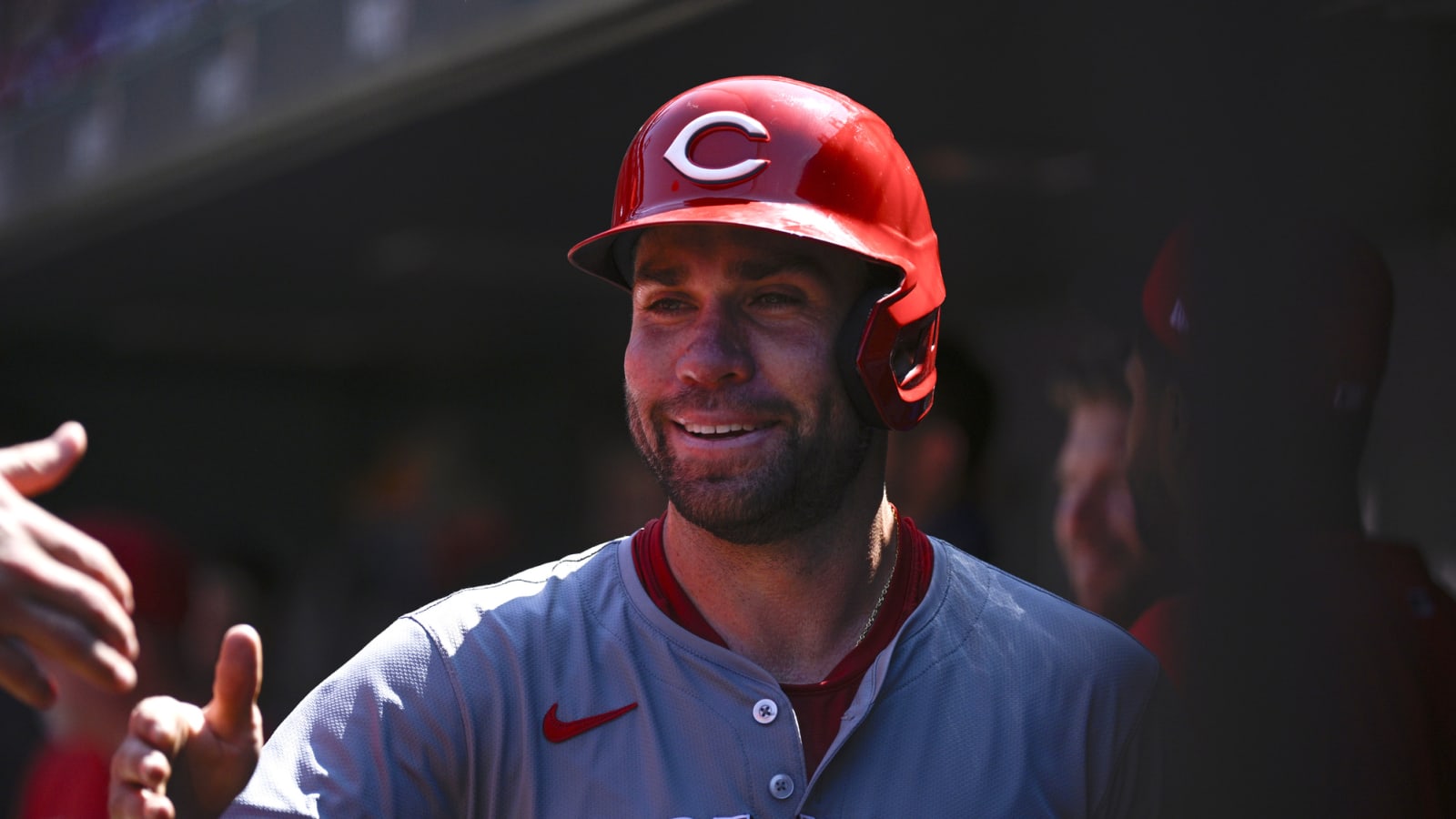 Reds select veteran catcher Austin Wynns