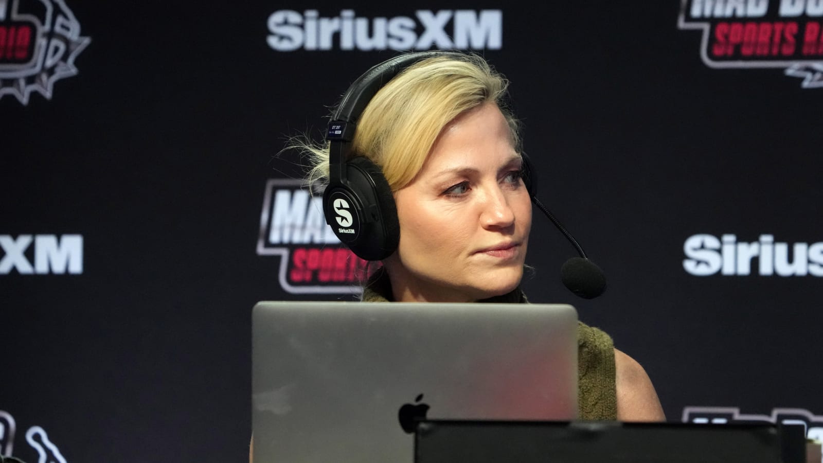 Former ESPN personality in talks to join notable TV network