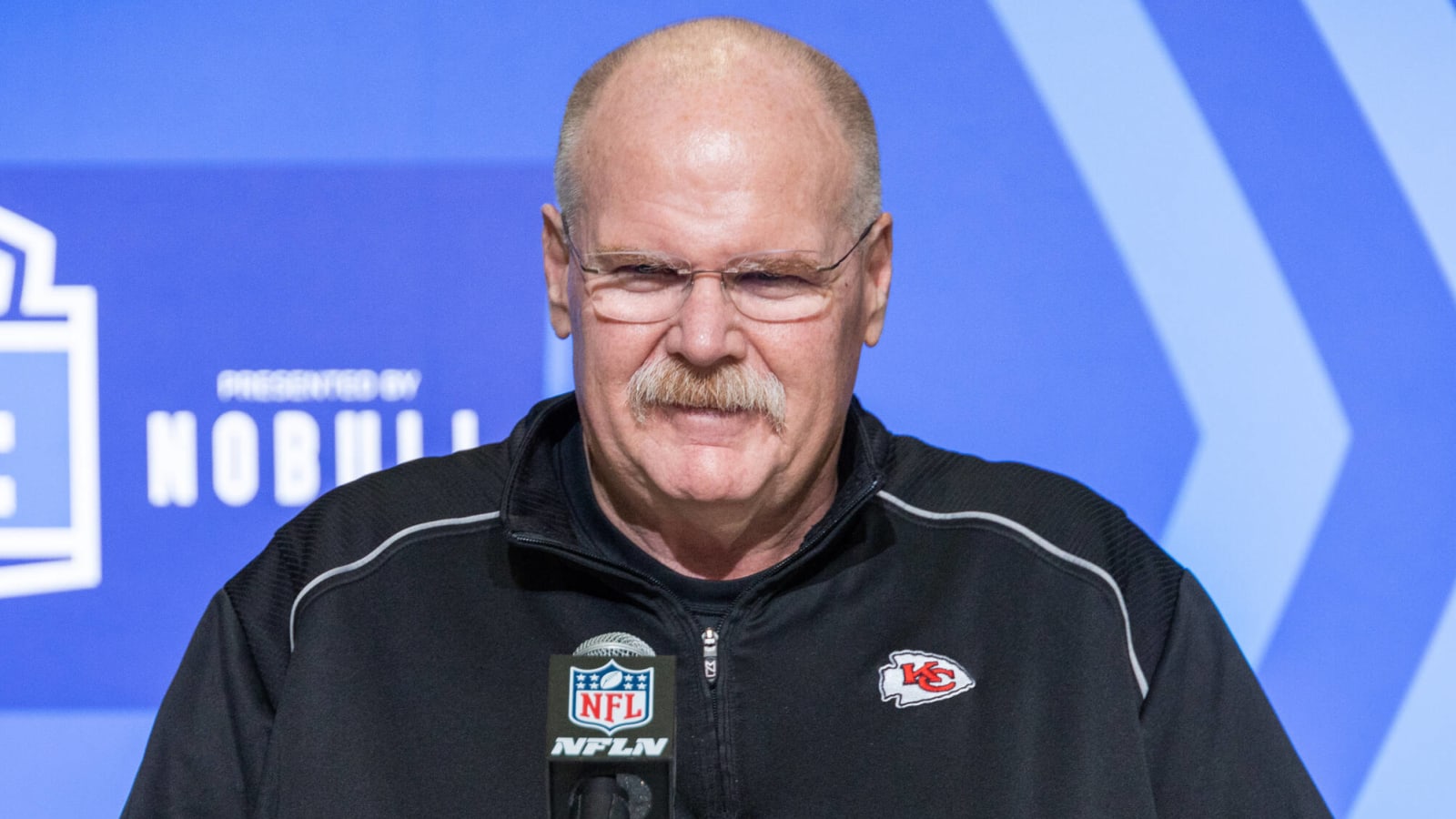 Andy Reid had convincing sales pitch for free-agent LB