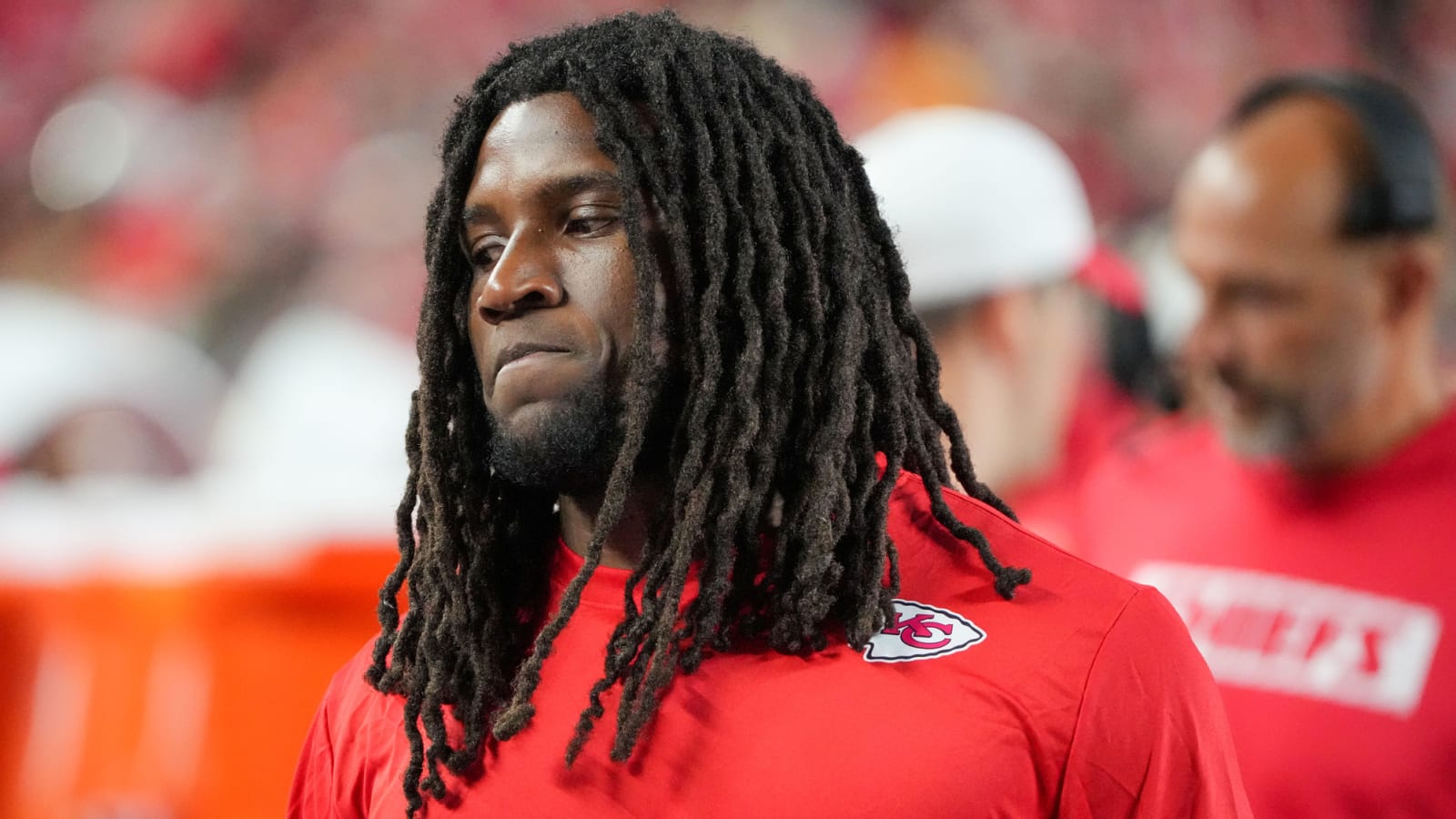 Chiefs re-signing key defensive player