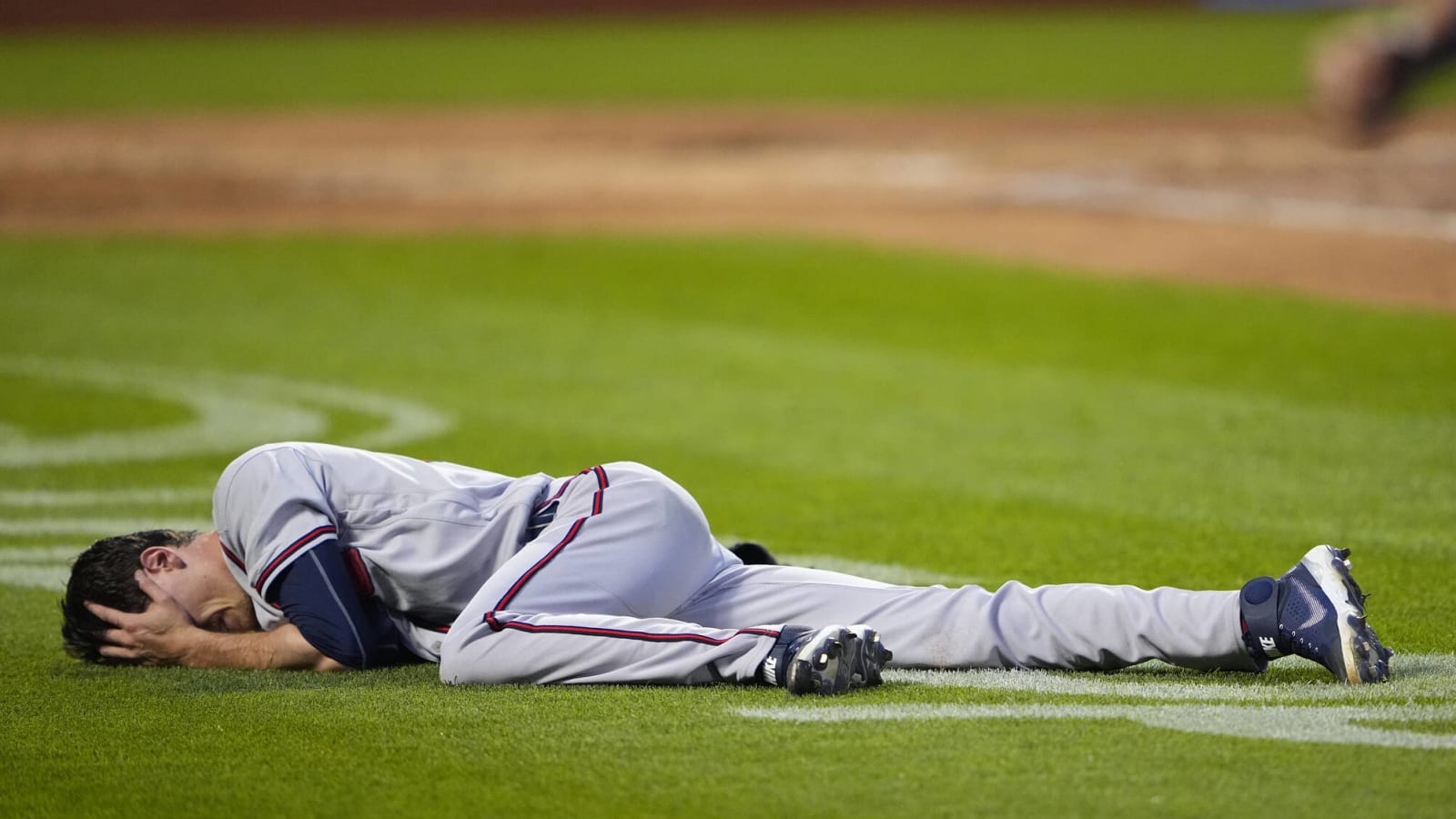 Braves suffer several injuries in loss to the Mets