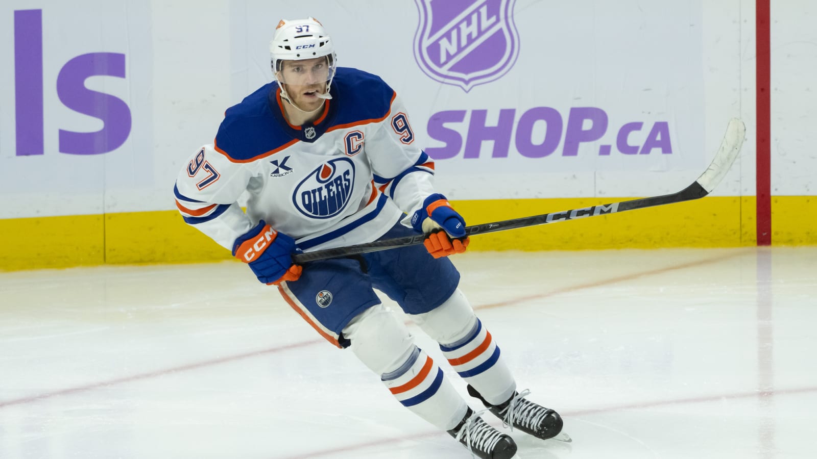 Oilers&#39; Connor McDavid Remembers Tragic Loss, Makes Heartwarming Gesture for Stelter Family