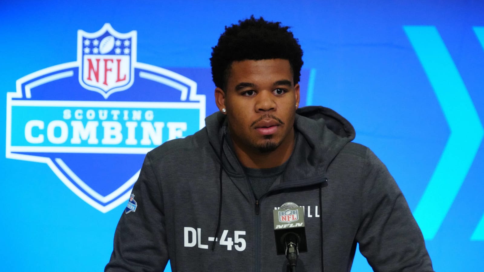 Lance Zierlein of Mock Draft 3.0 has Miami Selecting… Yardbarker