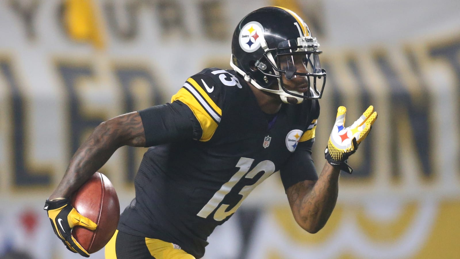 Mike Tomlin and NFL World React to Passing of Jacoby Jones
