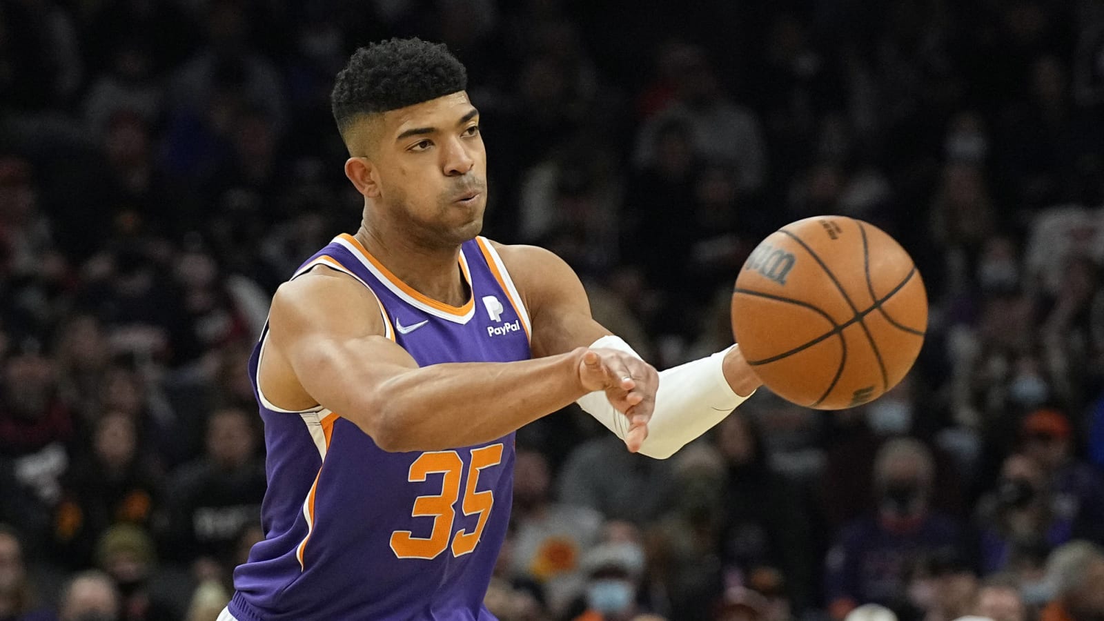 Former first-rounder Chandler Hutchison signs G League deal