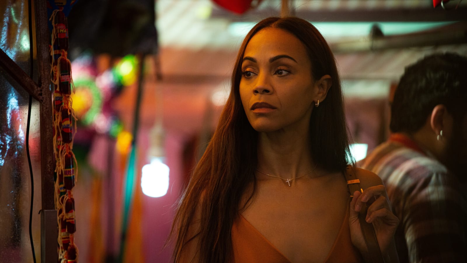 Zoe Saldana wins Oscar for Best Supporting Actress