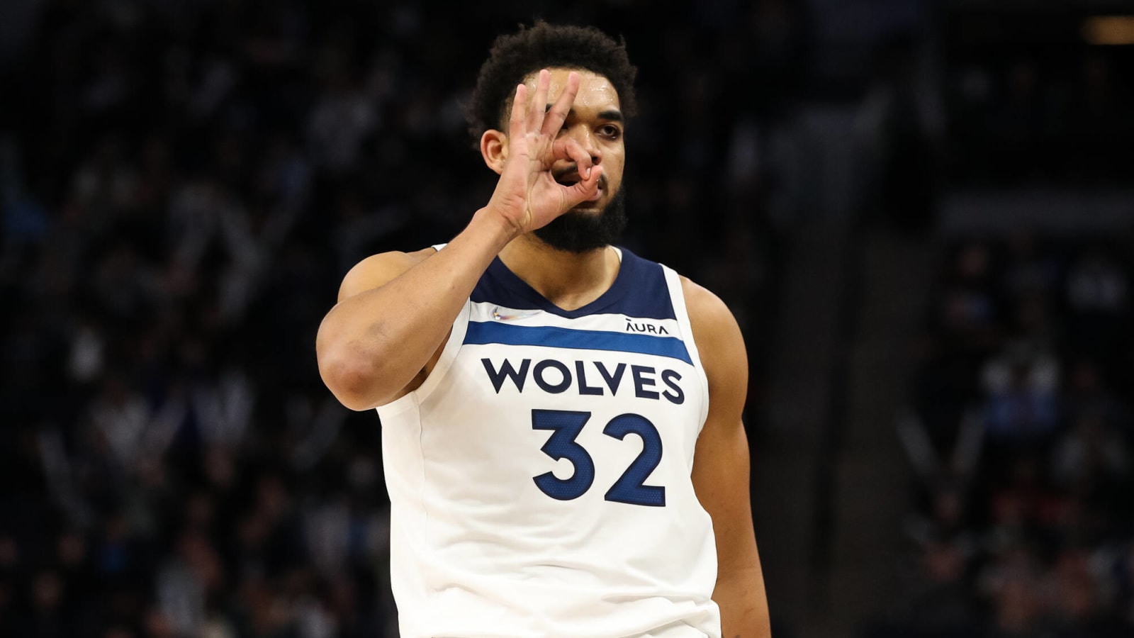 NBA Monday prop bets: Karl-Anthony Towns threes made