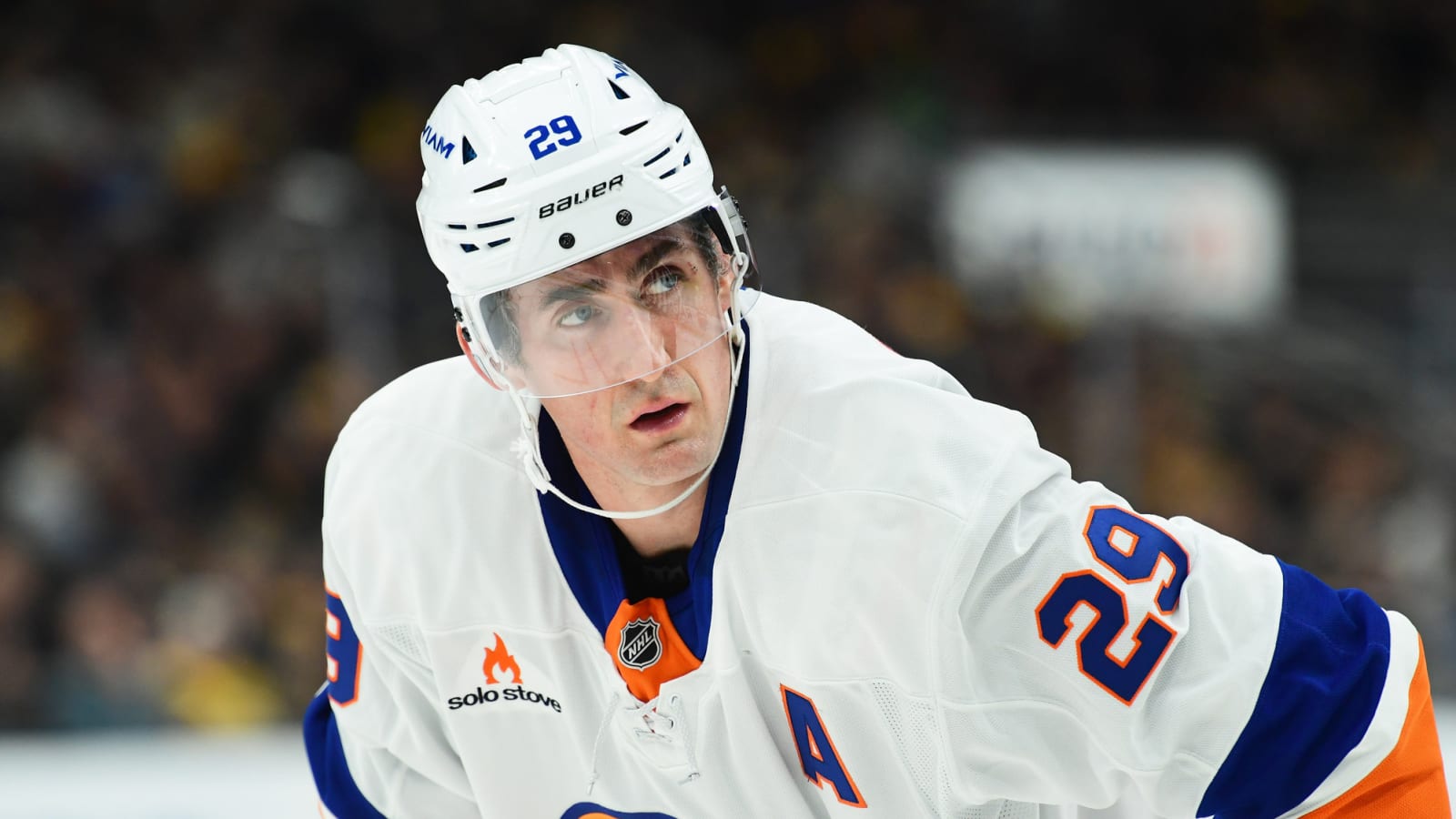 Trade Completed by the Avalanche Opens the Door for Hughes and the Canadiens to Acquire a Second-Line Center