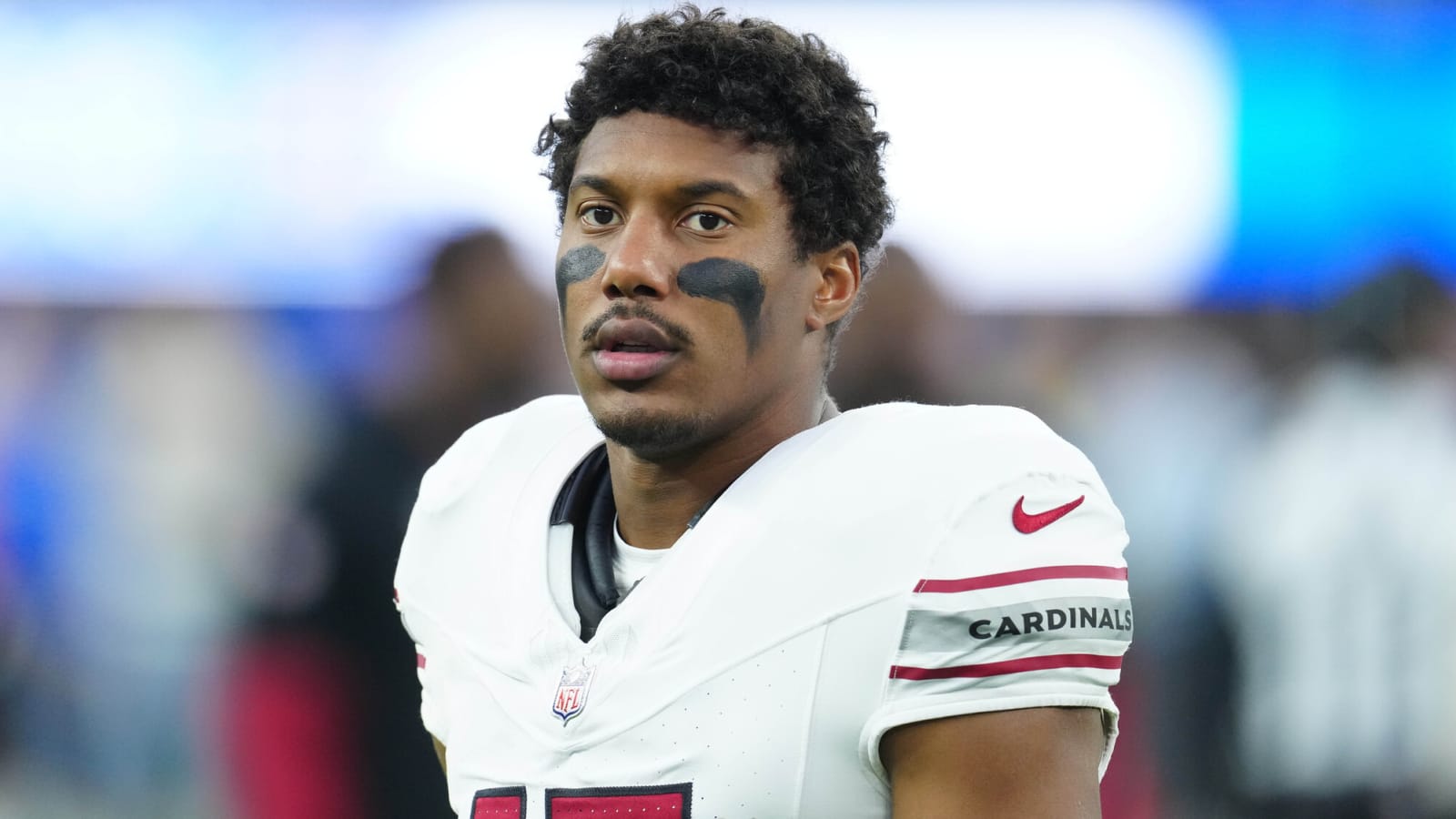 Cardinals Re-Signing WR Zay Jones