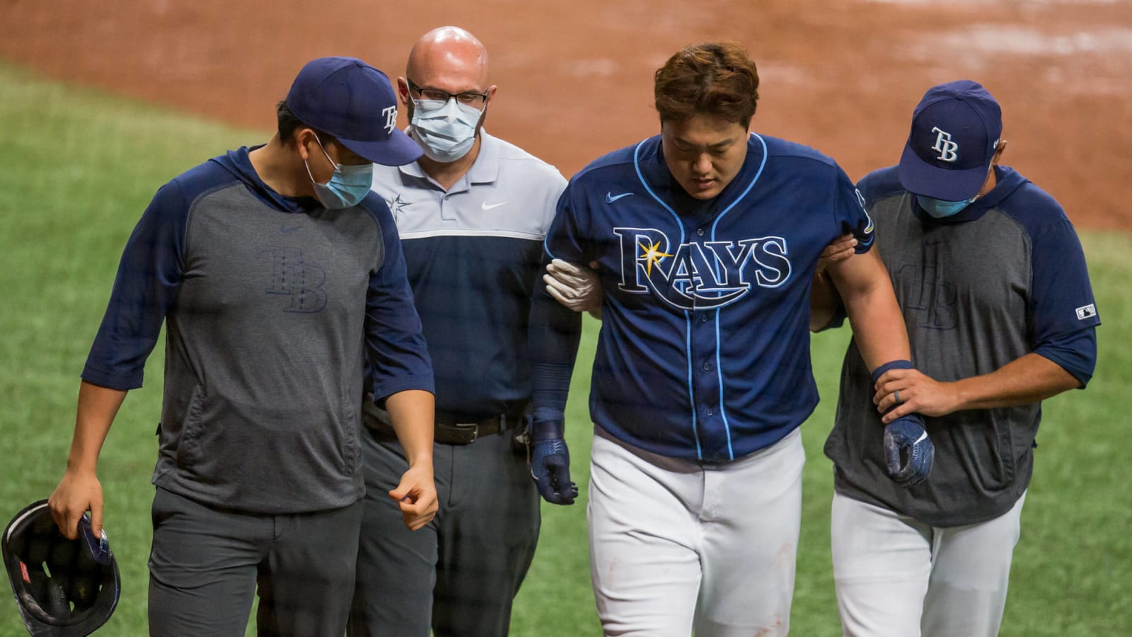 Rays’ Ji-Man Choi leaves game with hamstring strain