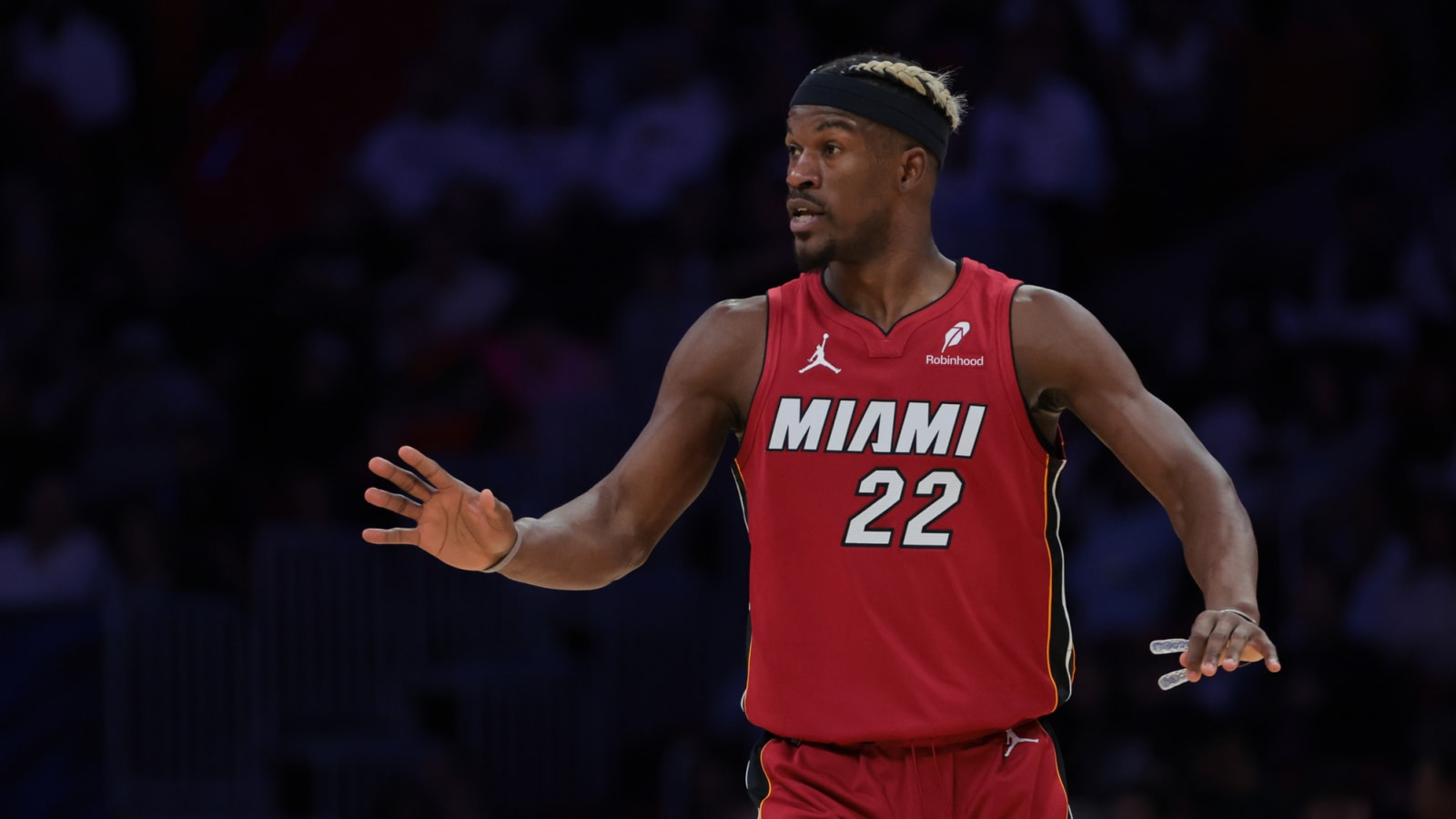 Suns rumored to be involved in four-team massive super trade