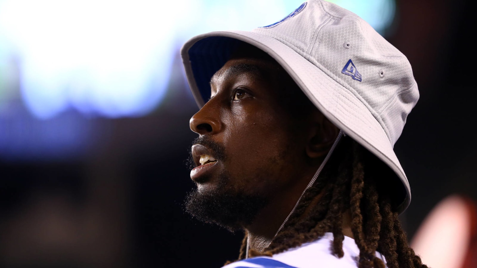 Watch: T.Y. Hilton wears clown mask in response to DB's trash talk