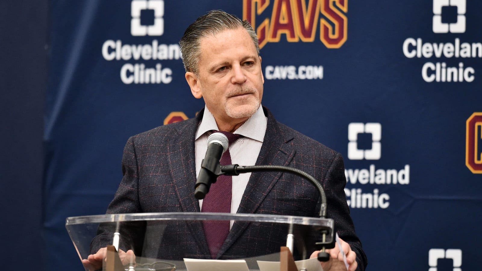 Rocket Mortgage IPO makes Cavs' Dan Gilbert second-richest owner in sports