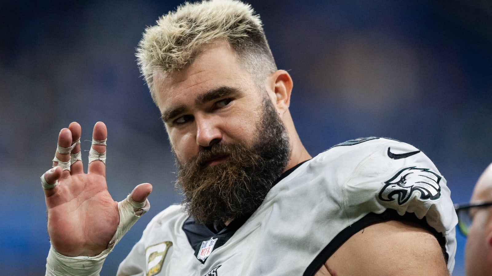 Eagles four-time All-Pro center Jason Kelce announces he will