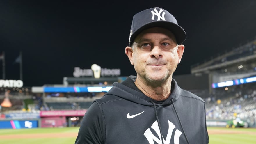 Report updates job security of Yankees' Boone with World Series trip in sight