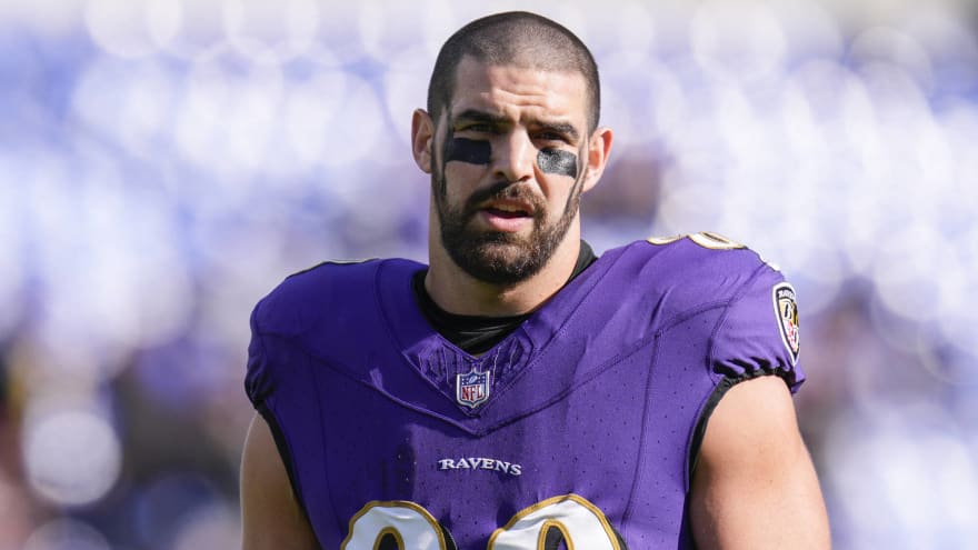 Ravens TE describes how he helped save a woman's life over offseason