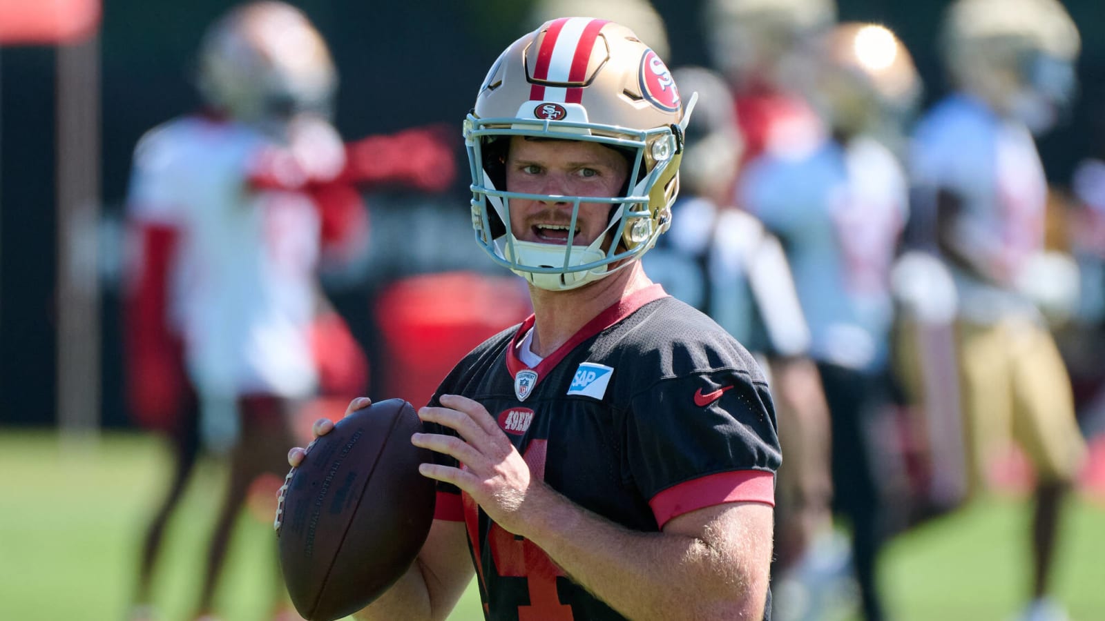 49ers HC compares Sam Darnold to Hall of Fame QB Yardbarker