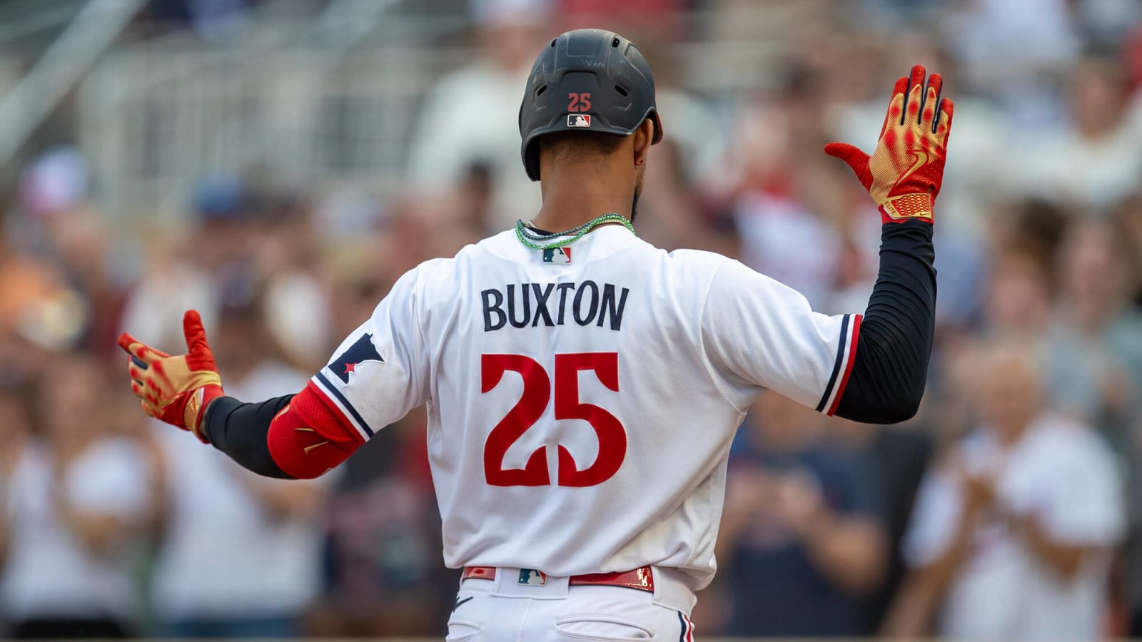 Twins replace injured Alex Kirilloff with Byron Buxton