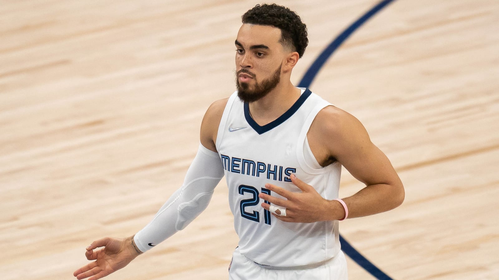 Knicks eyeing Tyus Jones as backup plan in free agency