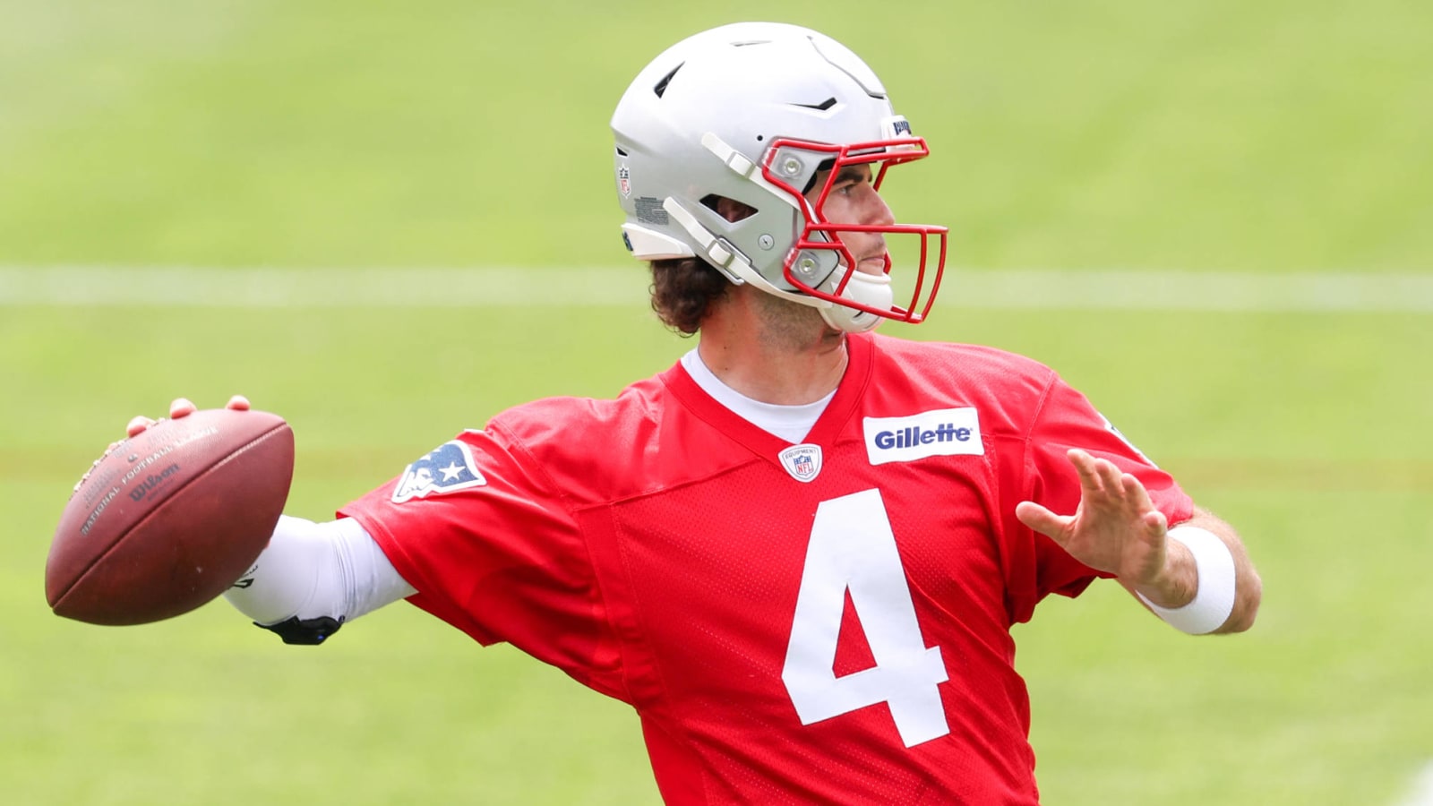 Patriots' Jarrett Stidham out roughly 12 weeks after back surgery