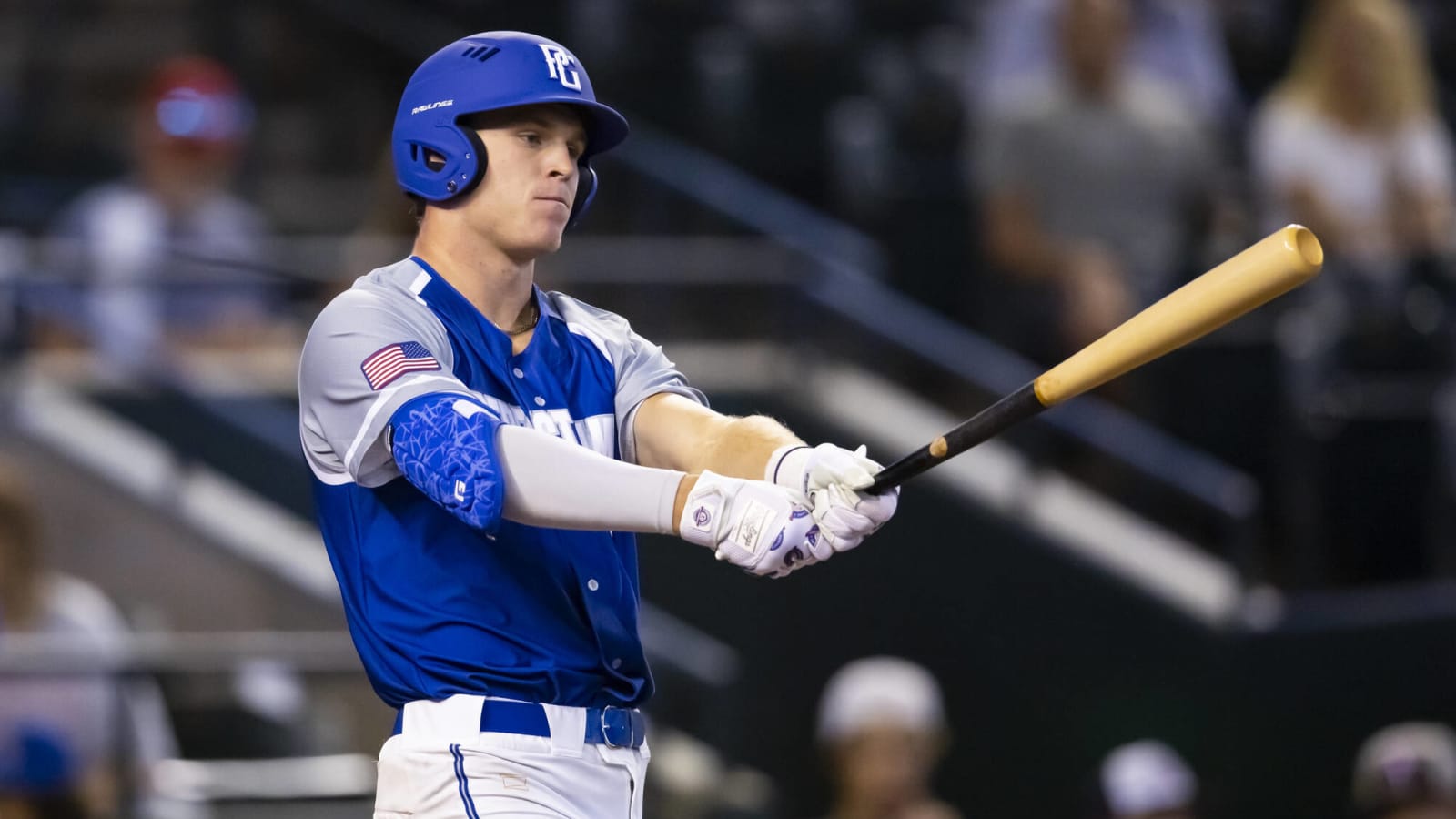 Video: Twins Top Prospect Walker Jenkins Leaves Game After Run in with Outfield Wall