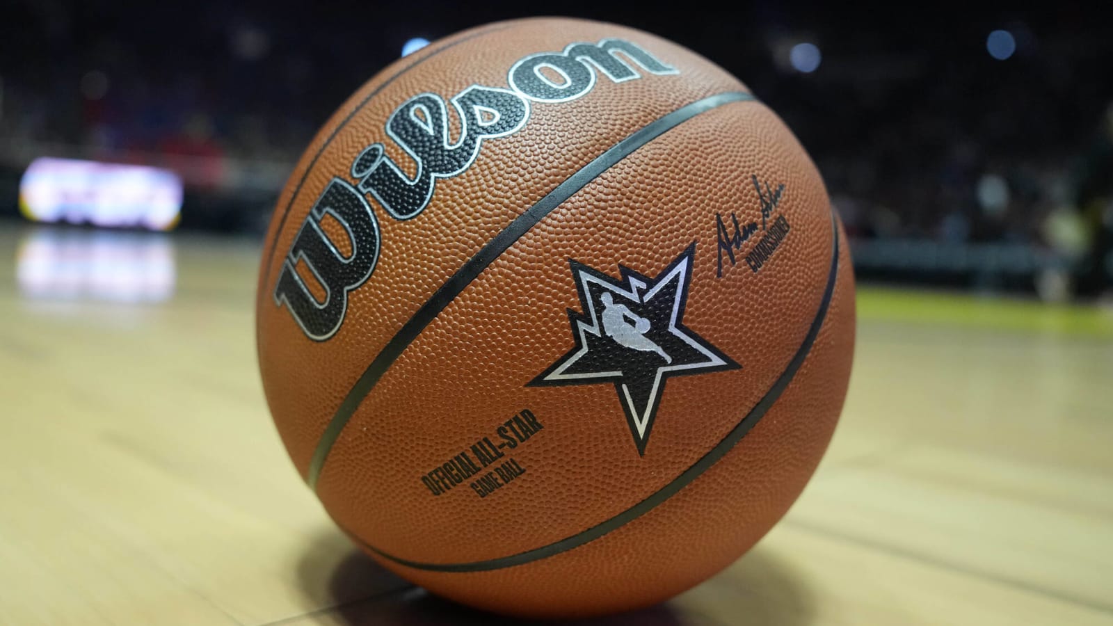 Indianapolis sets up full-length basketball court at airport