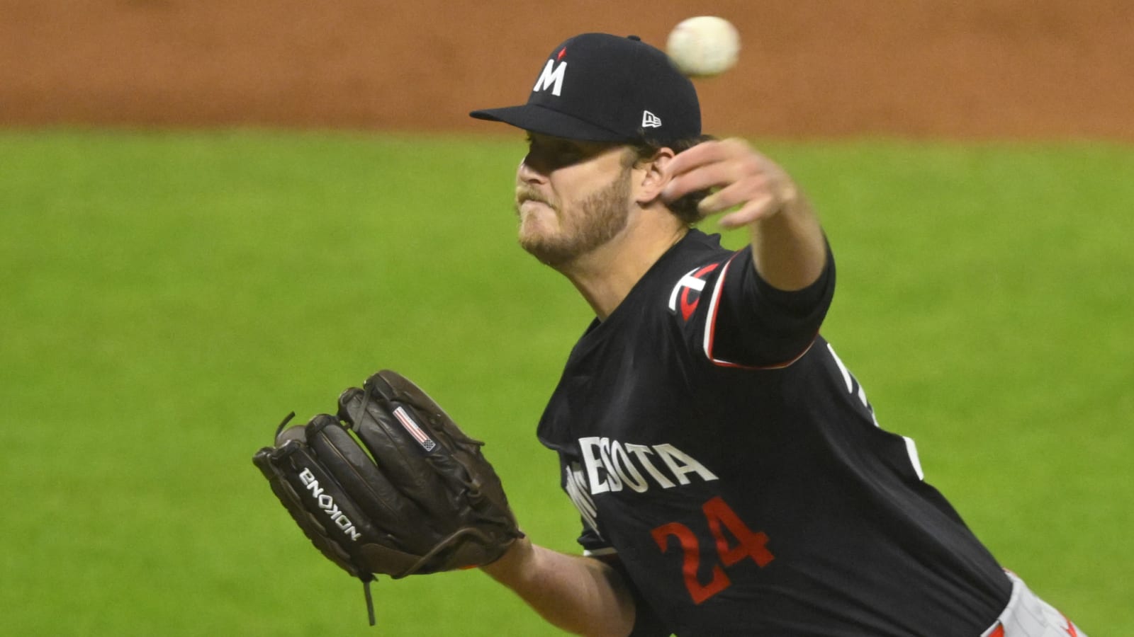 Twins designate veteran southpaw pitcher for assignment