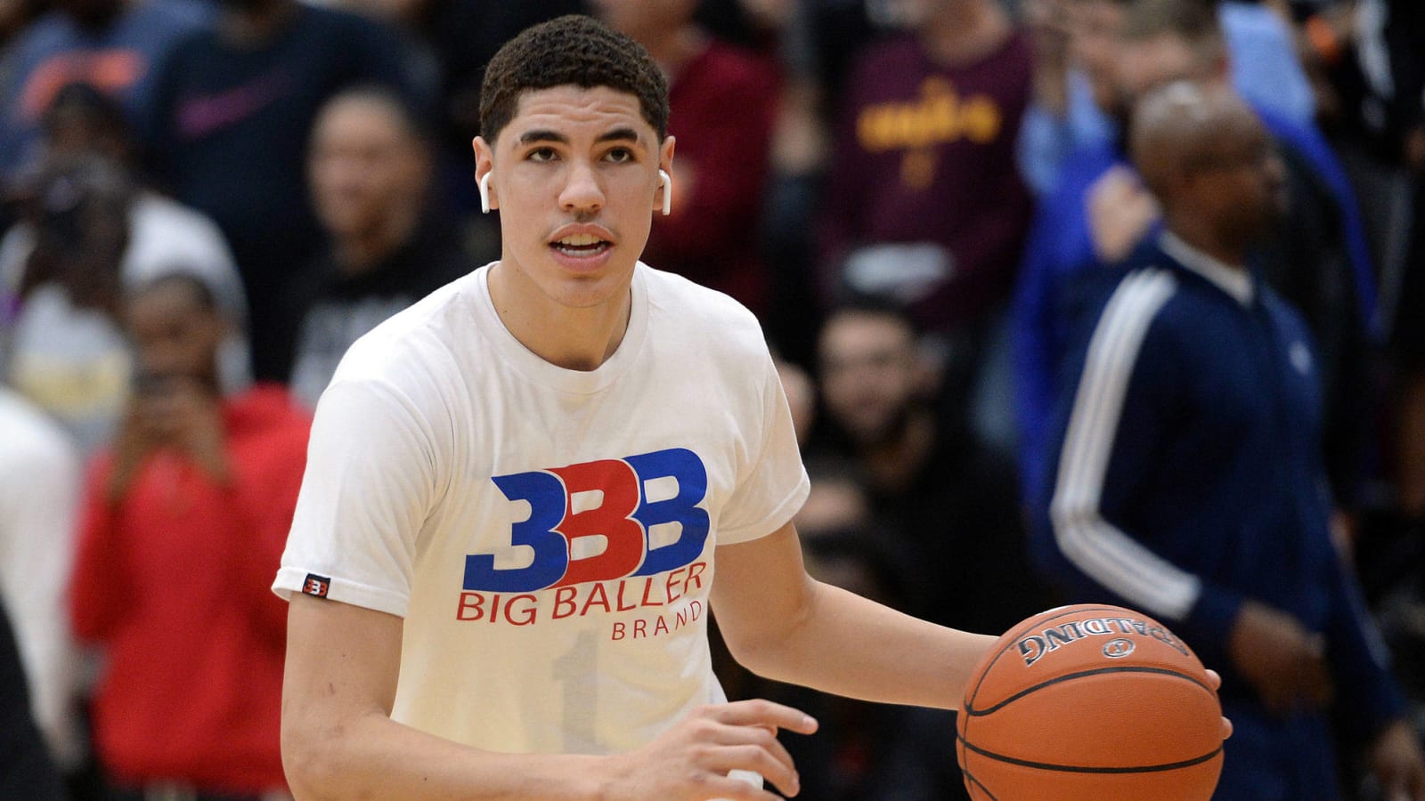 Michael Jordan has given LaMelo Ball ‘stamp of approval’