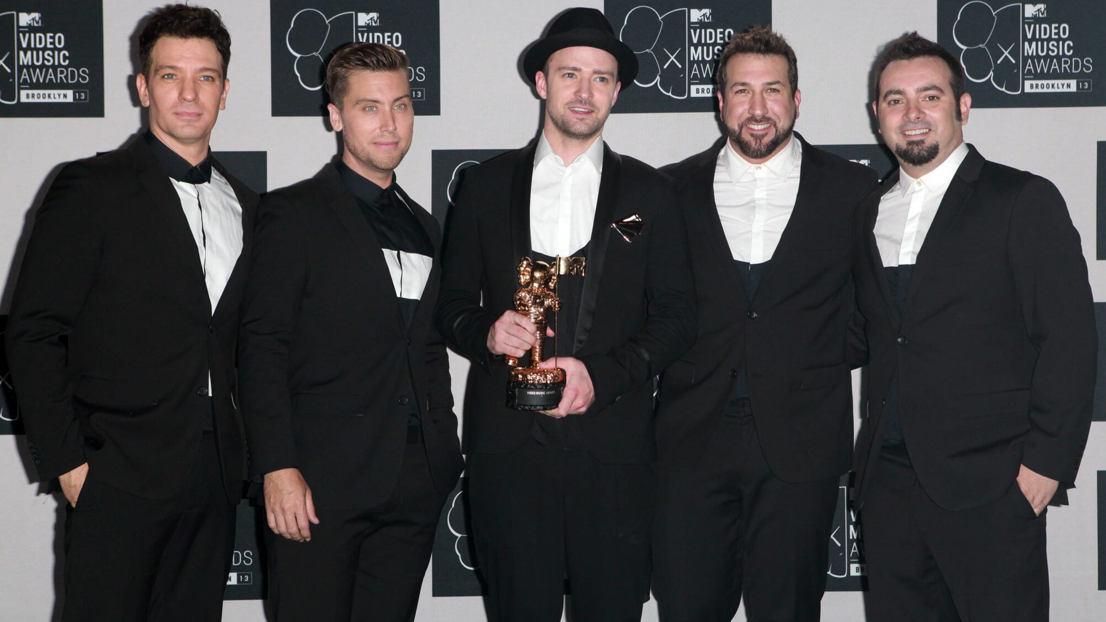 Stream VMA 2013 - Justin Timberlake Tribute & Nsync Performace by