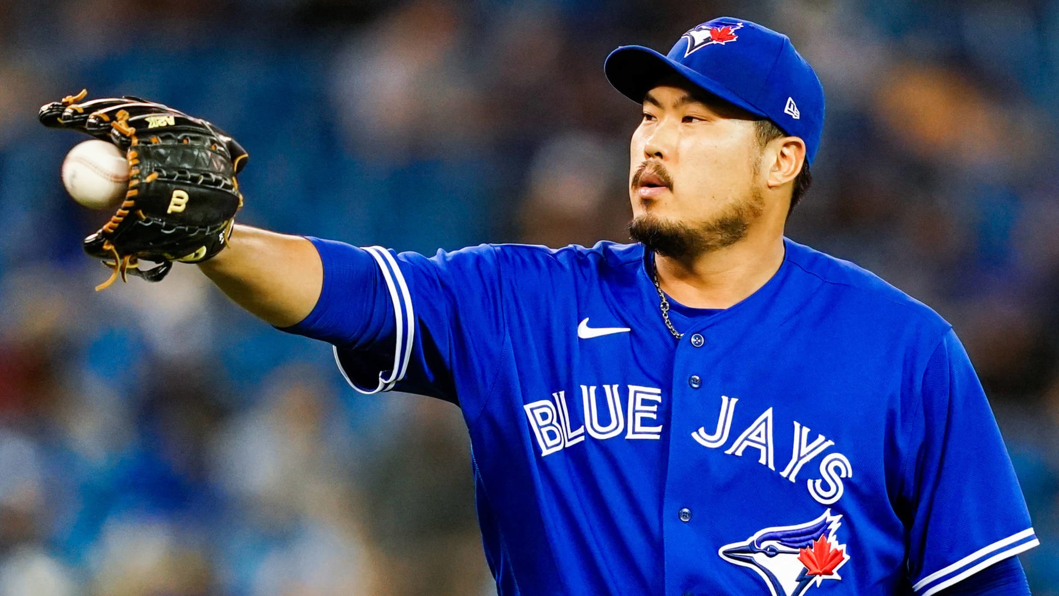 Blue Jays put LHP Ryu on injured list with forearm issue