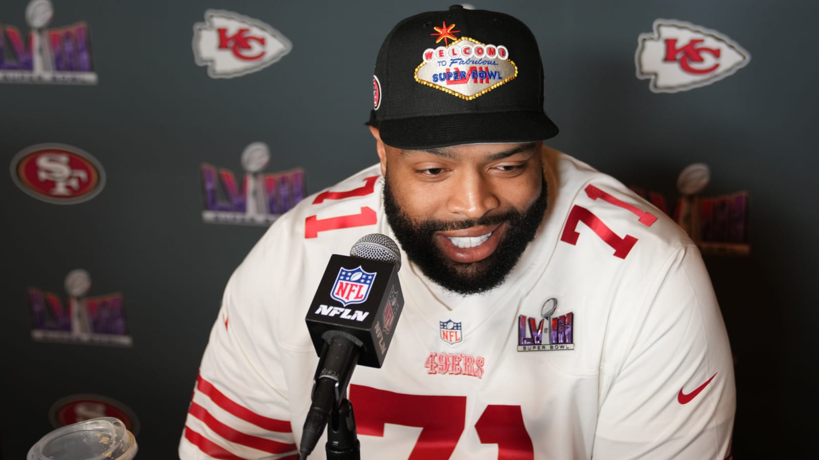 Report reveals 49ers star OL's firm stance on holdout