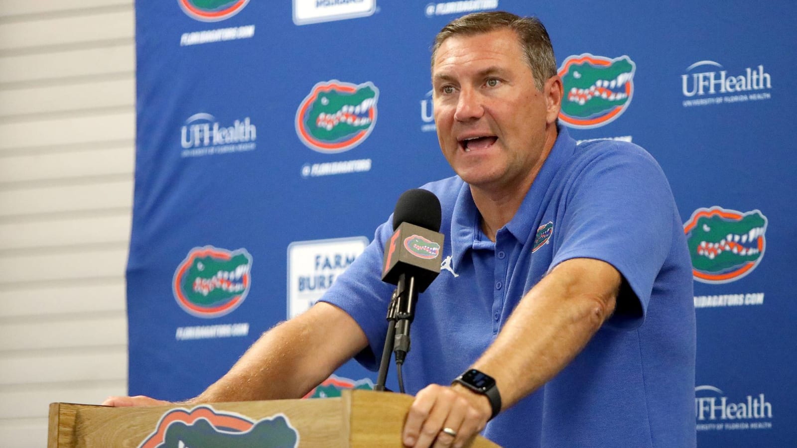 Gators staying in hotel while attempting to avoid COVID issues